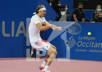 2022-02-06 - Alexander Zverev of Germany in action against Alexander Bublik of Kazakhstan during the final of the Open Sud de Fance 2022, ATP 250 tennis tournament on February 6, 2022 at Sud de France Arena in Montpellier France - OPEN SUD DE FRANCE 2022, ATP 250 TENNIS TOURNAMENT - INTERNATIONALS - TENNIS