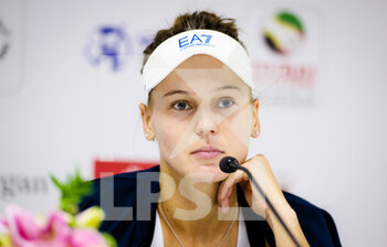 2022-02-16 - Veronika Kudermetova of Russia talks to the media after the second round of the 2022 Dubai Duty Free Tennis Championships WTA 1000 tennis tournament on February 16, 2022 at The Aviation Club Tennis Centre in Dubai, UAE - 2022 DUBAI DUTY FREE TENNIS CHAMPIONSHIPS WTA 1000 TENNIS TOURNAMENT - INTERNATIONALS - TENNIS