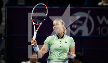 2022-02-21 - Anett Kontaveit of Estonia in action against Ana Konjuh of Croatia during the second round of the 2022 Qatar TotalEnergies Open, WTA 1000 tennis tournament on February 21, 2022 at Khalifa tennis and squash complex in Doha, Qatar - 2022 QATAR TOTALENERGIES OPEN, WTA 1000 TENNIS TOURNAMENT - INTERNATIONALS - TENNIS