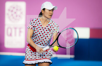2022-02-23 - Shuko Aoyama of Japan in action during the doubles quarter-final of the 2022 Qatar TotalEnergies Open, WTA 1000 tennis tournament on February 23, 2022 at Khalifa tennis and squash complex in Doha, Qatar - 2022 QATAR TOTALENERGIES OPEN, WTA 1000 TENNIS TOURNAMENT - INTERNATIONALS - TENNIS