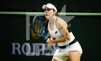 2022-03-10 - Camila Osorio of Colombia in action against Aliaksandra Sasnovich of Belarus during the first round of the 2022 BNP Paribas Open, WTA 1000 tennis tournament on March 10, 2022 at Indian Wells Tennis Garden in Indian Wells, USA - 2022 BNP PARIBAS OPEN, WTA 1000 TENNIS TOURNAMENT - INTERNATIONALS - TENNIS