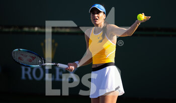 2022-03-13 - Sorana Cirstea of Romania in action against Anna Kalinskaya of Russia during the third round of the 2022 BNP Paribas Open, WTA 1000 tennis tournament on March 13, 2022 at Indian Wells Tennis Garden in Indian Wells, USA - 2022 BNP PARIBAS OPEN, WTA 1000 TENNIS TOURNAMENT - INTERNATIONALS - TENNIS