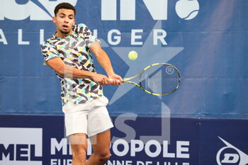 2022-03-21 - Arthur Fils during the Play In Challenger 2022, ATP Challenger Tour tennis tournament on March 21, 2022 at Tennis Club Lillois Lille Metropole in Lille, France - PLAY IN CHALLENGER 2022, ATP CHALLENGER TOUR TENNIS TOURNAMENT - INTERNATIONALS - TENNIS