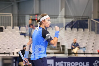 2022-03-21 - Geoffrey Blancaneaux during the Play In Challenger 2022, ATP Challenger Tour tennis tournament on March 21, 2022 at Tennis Club Lillois Lille Metropole in Lille, France - PLAY IN CHALLENGER 2022, ATP CHALLENGER TOUR TENNIS TOURNAMENT - INTERNATIONALS - TENNIS