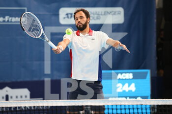 2022-03-22 - Laurent Lokoli during the Play In Challenger 2022, ATP Challenger Tour tennis tournament on March 22, 2022 at Tennis Club Lillois Lille Metropole in Lille, France - PLAY IN CHALLENGER 2022, ATP CHALLENGER TOUR TENNIS TOURNAMENT - INTERNATIONALS - TENNIS