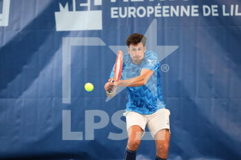 2022-03-23 - Robin Haase during the Play In Challenger 2022, ATP Challenger Tour tennis tournament on March 23, 2022 at Tennis Club Lillois Lille Metropole in Lille, France - PLAY IN CHALLENGER 2022, ATP CHALLENGER TOUR TENNIS TOURNAMENT - INTERNATIONALS - TENNIS
