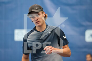 2022-03-23 - Jonas Forejtek during the Play In Challenger 2022, ATP Challenger Tour tennis tournament on March 23, 2022 at Tennis Club Lillois Lille Metropole in Lille, France - PLAY IN CHALLENGER 2022, ATP CHALLENGER TOUR TENNIS TOURNAMENT - INTERNATIONALS - TENNIS