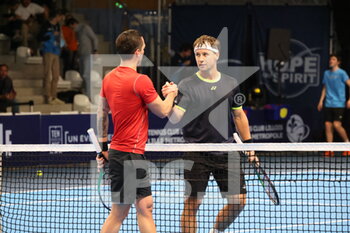2022-03-24 - Congratulation Tobias Kamke and Ricardas Berankis during the Play In Challenger 2022, ATP Challenger Tour tennis tournament on March 24, 2022 at Tennis Club Lillois Lille Metropole in Lille, France - PLAY IN CHALLENGER 2022, ATP CHALLENGER TOUR TENNIS TOURNAMEN - INTERNATIONALS - TENNIS