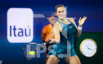 2022-03-24 - Aryna Sabalenka of Belarus in action against Irina-Camelia Begu of Romania during the second round of the 2022 Miami Open, WTA Masters 1000 tennis tournament on March 24, 2022 at Hard Rock stadium in Miami, USA - 2022 MIAMI OPEN, WTA MASTERS 1000 TENNIS TOURNAMENT - INTERNATIONALS - TENNIS