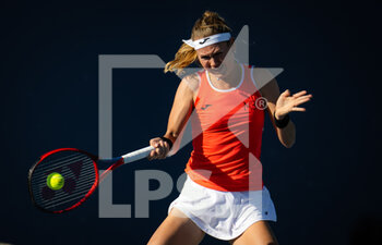 2022-03-26 - Marie Bouzkova of the Czech Republic playing doubles at the 2022 Miami Open, WTA Masters 1000 tennis tournament on March 26, 2022 at Hard Rock stadium in Miami, USA - 2022 MIAMI OPEN, WTA MASTERS 1000 TENNIS TOURNAMENT - INTERNATIONALS - TENNIS