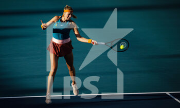 2022-03-27 - Petra Kvitova of the Czech Republic in action against Lauren Davis of the United States during her third round match at the 2022 Miami Open, WTA Masters 1000 tennis tournament on March 27, 2022 at Hard Rock stadium in Miami, USA - 2022 MIAMI OPEN, WTA MASTERS 1000 TENNIS TOURNAMENT - INTERNATIONALS - TENNIS