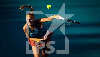 2022-03-27 - Petra Kvitova of the Czech Republic in action against Lauren Davis of the United States during her third round match at the 2022 Miami Open, WTA Masters 1000 tennis tournament on March 27, 2022 at Hard Rock stadium in Miami, USA - 2022 MIAMI OPEN, WTA MASTERS 1000 TENNIS TOURNAMENT - INTERNATIONALS - TENNIS