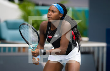 2022-04-01 - Cori Gauff of the United States in action during the doubles semi-final of the 2022 Miami Open, WTA Masters 1000 tennis tournament on April 1, 2022 at Hard Rock stadium in Miami, USA - 2022 MIAMI OPEN, WTA MASTERS 1000 TENNIS TOURNAMEN - INTERNATIONALS - TENNIS