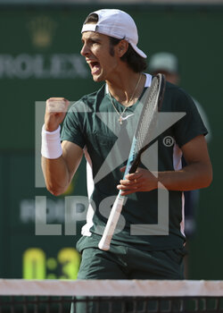 2022-04-13 - Lorenzo Musetti of Italia during day 4 of the Rolex Monte-Carlo Masters 2022, an ATP Masters 1000 tennis tournament on April 13, 2022, held at the Monte-Carlo Country Club in Roquebrune-Cap-Martin, France - ROLEX MONTE-CARLO MASTERS 2022, ATP MASTERS 1000 TENNIS TOURNAMENT - INTERNATIONALS - TENNIS