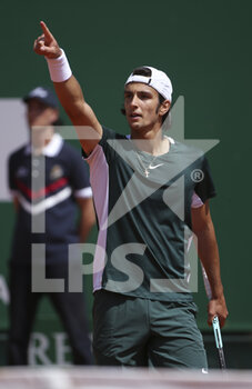 2022-04-14 - Lorenzo Musetti of Italia during day 5 of the Rolex Monte-Carlo Masters 2022, an ATP Masters 1000 tennis tournament on April 14, 2022, held at the Monte-Carlo Country Club in Roquebrune-Cap-Martin, France - ROLEX MONTE-CARLO MASTERS 2022, ATP MASTERS 1000 TENNIS TOURNAMENT - INTERNATIONALS - TENNIS