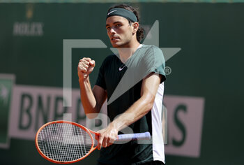 2022-04-15 - Taylor Fritz of USA during day 6 of the Rolex Monte-Carlo Masters 2022, an ATP Masters 1000 tennis tournament on April 15, 2022, held at the Monte-Carlo Country Club in Roquebrune-Cap-Martin, France - ROLEX MONTE-CARLO MASTERS 2022, AN ATP MASTERS 1000 TENNIS TOURNAMENT - INTERNATIONALS - TENNIS