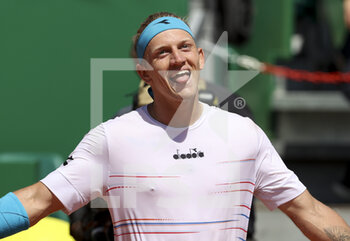 2022-04-15 - Alejandro Davidovich Fokina of Spain celebrates his victory during day 6 of the Rolex Monte-Carlo Masters 2022, an ATP Masters 1000 tennis tournament on April 15, 2022, held at the Monte-Carlo Country Club in Roquebrune-Cap-Martin, France - ROLEX MONTE-CARLO MASTERS 2022, AN ATP MASTERS 1000 TENNIS TOURNAMENT - INTERNATIONALS - TENNIS
