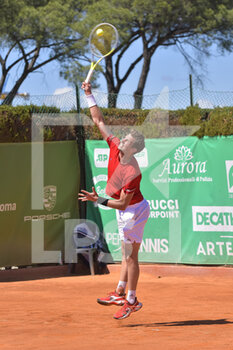2022-04-26 - Stefano Napolitano (ITA) during the ATP Challenger Roma Open tennis tournament round of 32 at Garden Tennis Club on April 26, 2022 in Rome, Italy - ATP CHALLENGER ROMA OPEN TENNIS TOURNAMENT - INTERNATIONALS - TENNIS