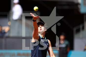 2022-04-29 - Jil Teichmann of Switzerland in action against Petra Kvitova of Czech Republic during the Mutua Madrid Open 2022 tennis tournament on April 29, 2022 at Caja Magica stadium in Madrid, Spain - MUTUA MADRID OPEN 2022 TENNIS TOURNAMENT - INTERNATIONALS - TENNIS