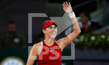 2022-04-30 - Belinda Bencic of Switzerland in action against Karolina Muchova of the Czech Republic during the second round of the Mutua Madrid Open 2022 tennis tournament on April 30, 2022 at Caja Magica stadium in Madrid, Spain - MUTUA MADRID OPEN 2022 TENNIS TOURNAMENT - INTERNATIONALS - TENNIS
