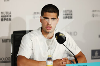 2022-05-01 - Carlos Alcaraz of Spain during the press conference at the Mutua Madrid Open 2022 tennis tournament on May 1, 2022 at Caja Magica stadium in Madrid, Spain - MUTUA MADRID OPEN 2022 TENNIS TOURNAMENT - INTERNATIONALS - TENNIS