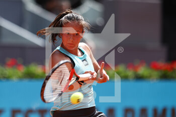 2022-05-03 - Daria Kasatkina of Russia in action against Sara Sorribes of Spain during the Mutua Madrid Open 2022 tennis tournament on May 3, 2022 at Caja Magica stadium in Madrid, Spain - MUTUA MADRID OPEN 2022 TENNIS TOURNAMENT - INTERNATIONALS - TENNIS
