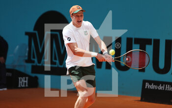 2022-05-03 - Jenson Brooksby of USA during the Mutua Madrid Open 2022 tennis tournament on May 3, 2022 at Caja Magica stadium in Madrid, Spain - MUTUA MADRID OPEN 2022 TENNIS TOURNAMENT - INTERNATIONALS - TENNIS