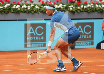 2022-05-04 - Rafael Nadal of Spain during the Mutua Madrid Open 2022 tennis tournament on May 4, 2022 at Caja Magica stadium in Madrid, Spain - MUTUA MADRID OPEN 2022 TENNIS TOURNAMENT - INTERNATIONALS - TENNIS