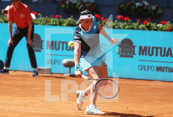 2022-05-05 - Ons Jabeur of Tunisia during the Mutua Madrid Open 2022 tennis tournament on May 5, 2022 at Caja Magica stadium in Madrid, Spain - MUTUA MADRID OPEN 2022 TENNIS TOURNAMENT - INTERNATIONALS - TENNIS