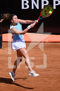 2022-05-10 - Jasmine Paolini (ITA) during the first round against Nil Teichmann (SUI) of the WTA Master 1000 Internazionali BNL D'Italia tournament at Foro Italico on May 10, 2022 - INTERNAZIONALI BNL D'ITALIA 2022 - INTERNATIONALS - TENNIS