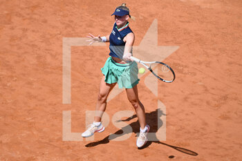 2022-05-10 - during the first round against  of the WTA Master 1000 Internazionali BNL D'Italia tournament at Foro Italico on May 10, 2022 - INTERNAZIONALI BNL D'ITALIA 2022 - INTERNATIONALS - TENNIS