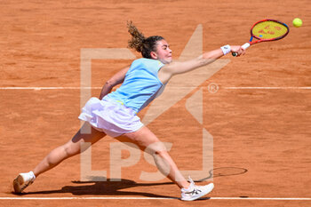 2022-05-10 - Jasmine Paolini (ITA) during the first round against  of the WTA Master 1000 Internazionali BNL D'Italia tournament at Foro Italico on May 10, 2022 - INTERNAZIONALI BNL D'ITALIA 2022 - INTERNATIONALS - TENNIS