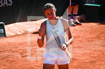 2022-05-17 - Selena JANICIJEVIC of France celebrates his point during the Qualifying Day two of Roland-Garros 2022, French Open 2022, Grand Slam tennis tournament on May 17, 2022 at the Roland-Garros stadium in Paris, France - ROLAND-GARROS 2022, FRENCH OPEN 2022, GRAND SLAM TENNIS TOURNAMENT - INTERNATIONALS - TENNIS