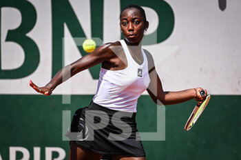 2022-05-17 - Oceane BABEL of France during the Qualifying Day two of Roland-Garros 2022, French Open 2022, Grand Slam tennis tournament on May 17, 2022 at the Roland-Garros stadium in Paris, France - ROLAND-GARROS 2022, FRENCH OPEN 2022, GRAND SLAM TENNIS TOURNAMENT - INTERNATIONALS - TENNIS