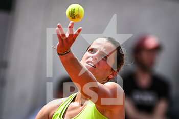 2022-05-17 - Alice RAME of France during the Qualifying Day two of Roland-Garros 2022, French Open 2022, Grand Slam tennis tournament on May 17, 2022 at the Roland-Garros stadium in Paris, France - ROLAND-GARROS 2022, FRENCH OPEN 2022, GRAND SLAM TENNIS TOURNAMENT - INTERNATIONALS - TENNIS