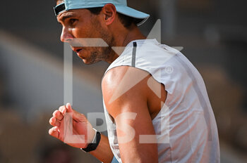 2022-05-19 - Rafael NADAL of Spain during a training session of Roland-Garros 2022, French Open 2022, Grand Slam tennis tournament on May 18, 2022 at the Roland-Garros stadium in Paris, France - ROLAND-GARROS 2022, FRENCH OPEN 2022, GRAND SLAM TENNIS TOURNAMENT - INTERNATIONALS - TENNIS