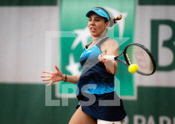 2022-05-20 - Mihaela Buzarnescu of Romania in action during the final qualifications round of the Roland-Garros 2022, Grand Slam tennis tournament on May 20, 2022 at Roland-Garros stadium in Paris, France - ROLAND-GARROS 2022, FRENCH OPEN 2022, GRAND SLAM TENNIS TOURNAMENT - INTERNATIONALS - TENNIS