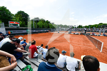 2022-05-19 - General view (illustration) with a clay court (annexed, outside courts) during the French Open (Roland-Garros) 2022, Grand Slam tennis tournament on May 19, 2022 at Roland-Garros stadium in Paris, France - FRENCH OPEN (ROLAND-GARROS) 2022, GRAND SLAM TENNIS TOURNAMENT - INTERNATIONALS - TENNIS