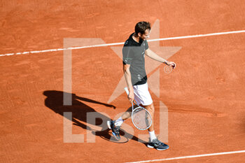 2022-05-19 - Daniil Medvedev of Russia during the French Open (Roland-Garros) 2022, Grand Slam tennis tournament on May 19, 2022 at Roland-Garros stadium in Paris, France - FRENCH OPEN (ROLAND-GARROS) 2022, GRAND SLAM TENNIS TOURNAMENT - INTERNATIONALS - TENNIS