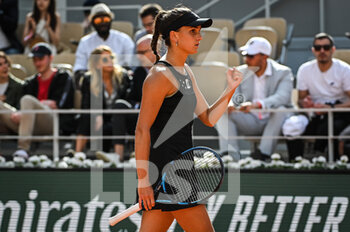 2022-05-22 - Clara BUREL of France celebrates his point during the Day one of Roland-Garros 2022, French Open 2022, Grand Slam tennis tournament on May 22, 2022 at Roland-Garros stadium in Paris, France - ROLAND-GARROS 2022, FRENCH OPEN 2022, GRAND SLAM TENNIS TOURNAMENT - INTERNATIONALS - TENNIS