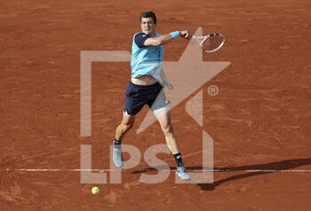 2022-05-22 - Sebastian Ofner of Austria during day 1 of the French Open 2022, a tennis Grand Slam tournament on May 22, 2022 at Roland-Garros stadium in Paris, France - ROLAND-GARROS 2022, FRENCH OPEN 2022, GRAND SLAM TENNIS TOURNAMENT - INTERNATIONALS - TENNIS