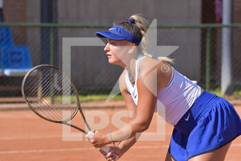 2022-05-21 - Lisa Pigato (IT) during the women's doubles final match of ITF 17th Edition-RCCTR 150th Anniversary, BMW Rome Cup, at Reale Circolo Canottieri Tevere Remo, Rome, Italy. - 17TH EDITION-RCCTR 150TH ANNIVERSARY, BMW ROME CUP - INTERNATIONALS - TENNIS