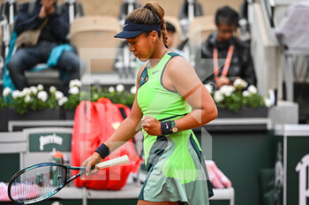 2022-05-23 - Naomi OSAKA of Japan celebrates his point during the Day two of Roland-Garros 2022, French Open 2022, Grand Slam tennis tournament on May 23, 2022 at Roland-Garros stadium in Paris, France - ROLAND-GARROS 2022, FRENCH OPEN 2022, GRAND SLAM TENNIS TOURNAMENT - INTERNATIONALS - TENNIS