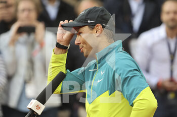 2022-05-23 - Rafael Nadal of Spain during his on-court interview following his victory during day 2 of the French Open 2022, a tennis Grand Slam tournament on May 23, 2022 at Roland-Garros stadium in Paris, France - ROLAND-GARROS 2022, FRENCH OPEN 2022, GRAND SLAM TENNIS TOURNAMENT - INTERNATIONALS - TENNIS