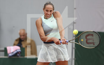 2022-05-24 - Madison Keys of USA during day 3 of the French Open 2022, a tennis Grand Slam tournament on May 24, 2022 at Roland-Garros stadium in Paris, France - ROLAND-GARROS 2022, FRENCH OPEN 2022, GRAND SLAM TENNIS TOURNAMENT - INTERNATIONALS - TENNIS