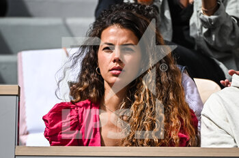 2022-05-24 - Noura EL SHWEKH wife of Jo-Wilfried TSONGA during the Day three of Roland-Garros 2022, French Open 2022, Grand Slam tennis tournament on May 24, 2022 at Roland-Garros stadium in Paris, France - ROLAND-GARROS 2022, FRENCH OPEN 2022, GRAND SLAM TENNIS TOURNAMENT - INTERNATIONALS - TENNIS