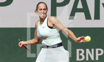 2022-05-24 - Madison Keys of USA during day 3 of the French Open 2022, a tennis Grand Slam tournament on May 24, 2022 at Roland-Garros stadium in Paris, France - ROLAND-GARROS 2022, FRENCH OPEN 2022, GRAND SLAM TENNIS TOURNAMENT - INTERNATIONALS - TENNIS