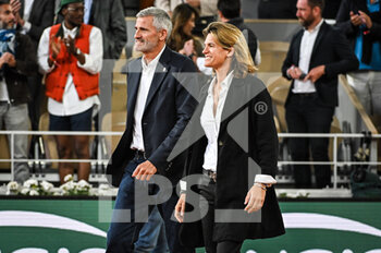 2022-05-24 - Gilles MORETTON president of FFT and Amelie MAURESMO director of Roland Garros during the Day three of Roland-Garros 2022, French Open 2022, Grand Slam tennis tournament on May 24, 2022 at Roland-Garros stadium in Paris, France - ROLAND-GARROS 2022, FRENCH OPEN 2022, GRAND SLAM TENNIS TOURNAMENT - INTERNATIONALS - TENNIS