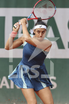 2022-05-25 - Caroline Garcia of France during day 4 of the French Open 2022, a tennis Grand Slam tournament on May 25, 2022 at Roland-Garros stadium in Paris, France - ROLAND-GARROS 2022, FRENCH OPEN 2022, GRAND SLAM TENNIS TOURNAMENT - INTERNATIONALS - TENNIS