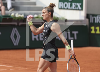 2022-05-25 - Maria Sakkari of Greece during day 4 of the French Open 2022, a tennis Grand Slam tournament on May 25, 2022 at Roland-Garros stadium in Paris, France - ROLAND-GARROS 2022, FRENCH OPEN 2022, GRAND SLAM TENNIS TOURNAMENT - INTERNATIONALS - TENNIS